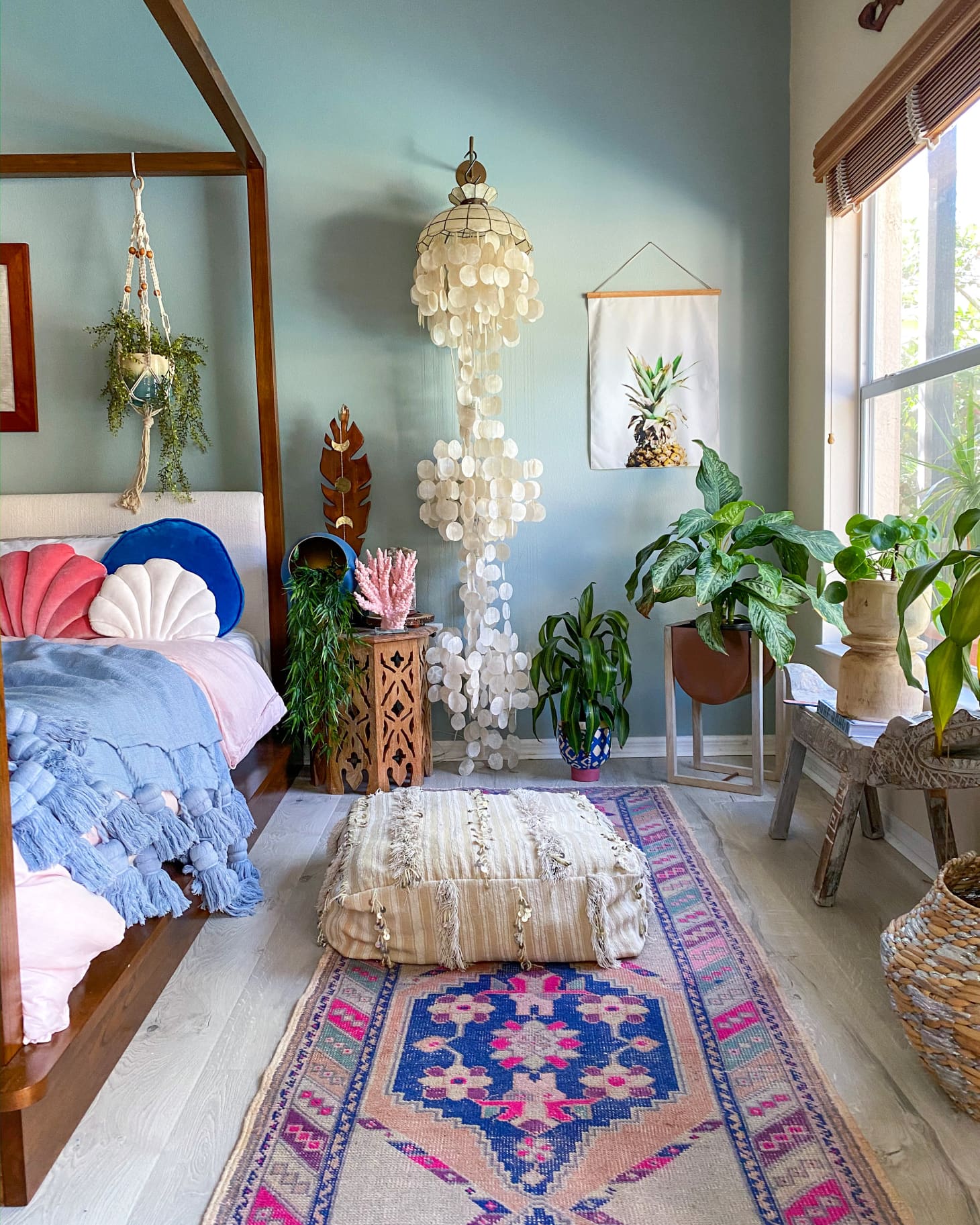 4-introvert-approved-tips-for-creating-a-calm-serene-space-apartment